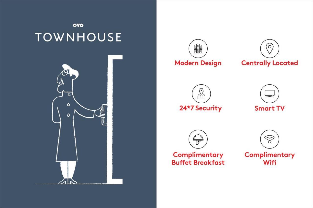 Oyo Townhouse 044 Sector 14 Gurugram Hotel Gurgáon Kültér fotó